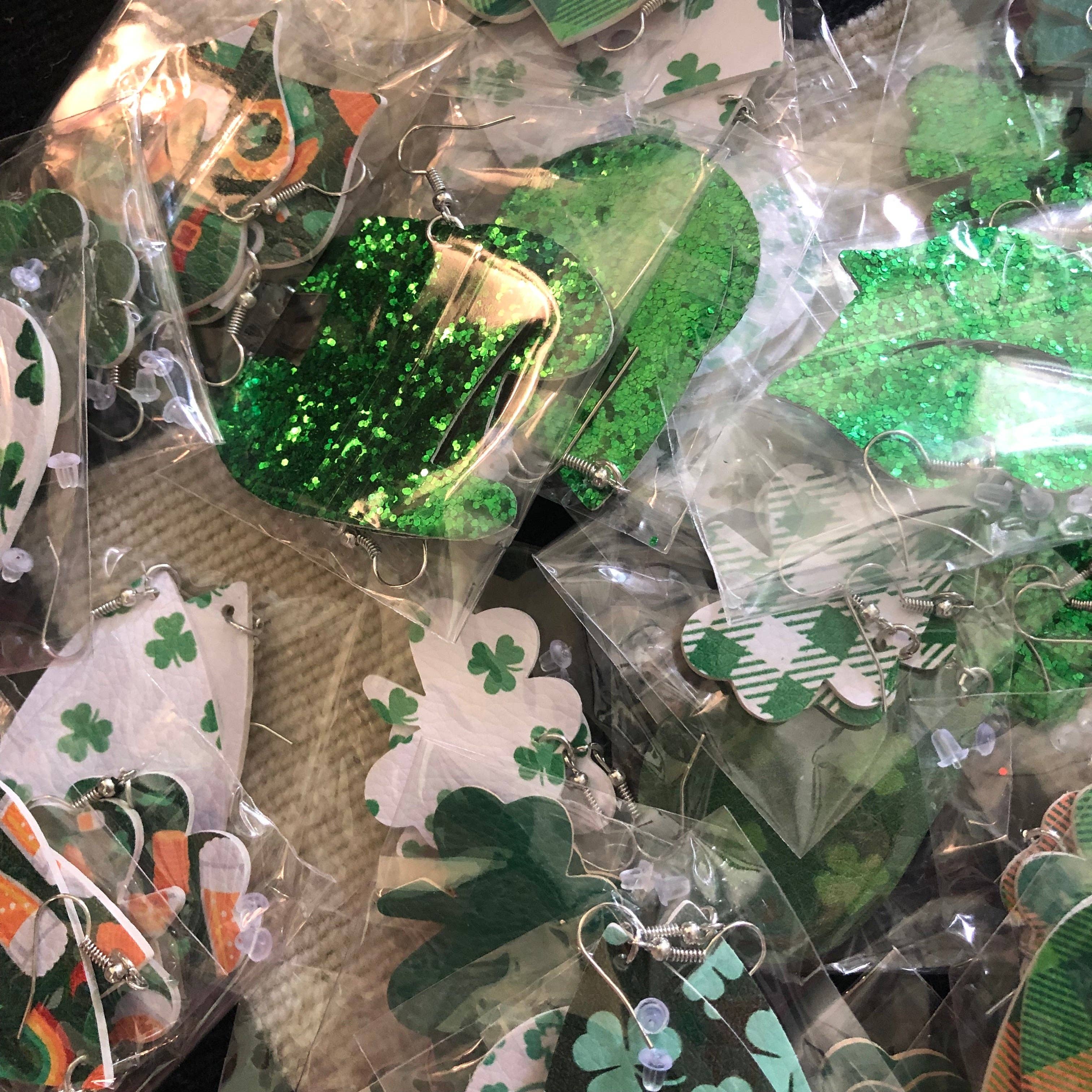 $1 St Patricks Day Earring Bags - Image 4