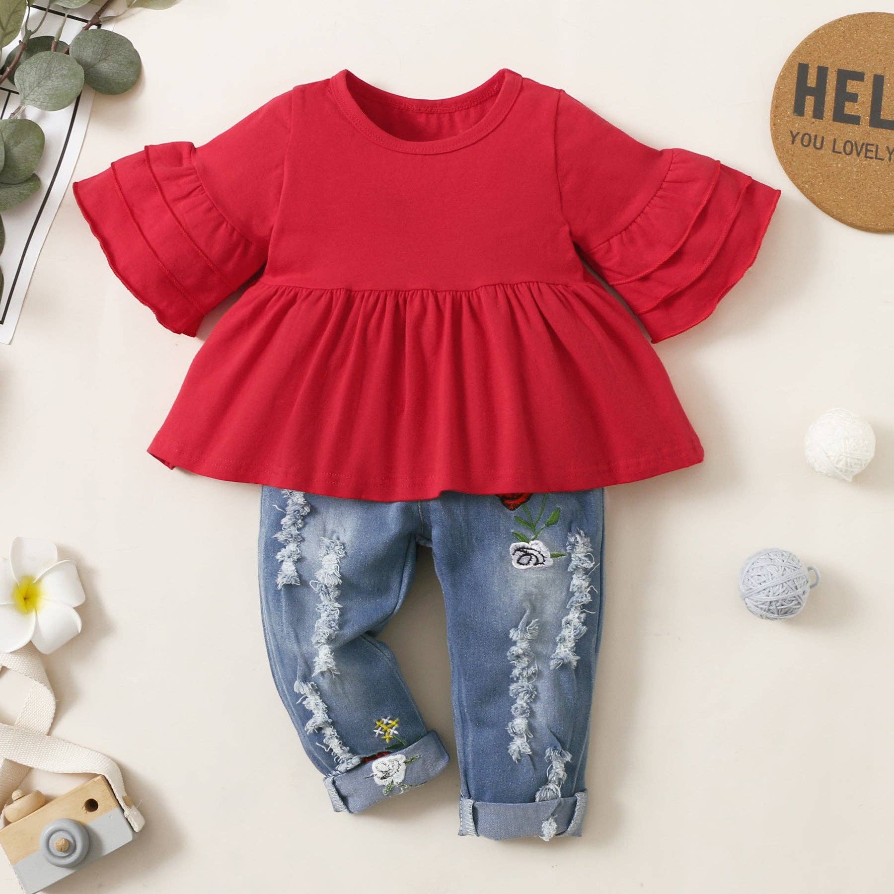 2pcs Baby Red Bell Sleeve Top and Floral Denim Jeans Set