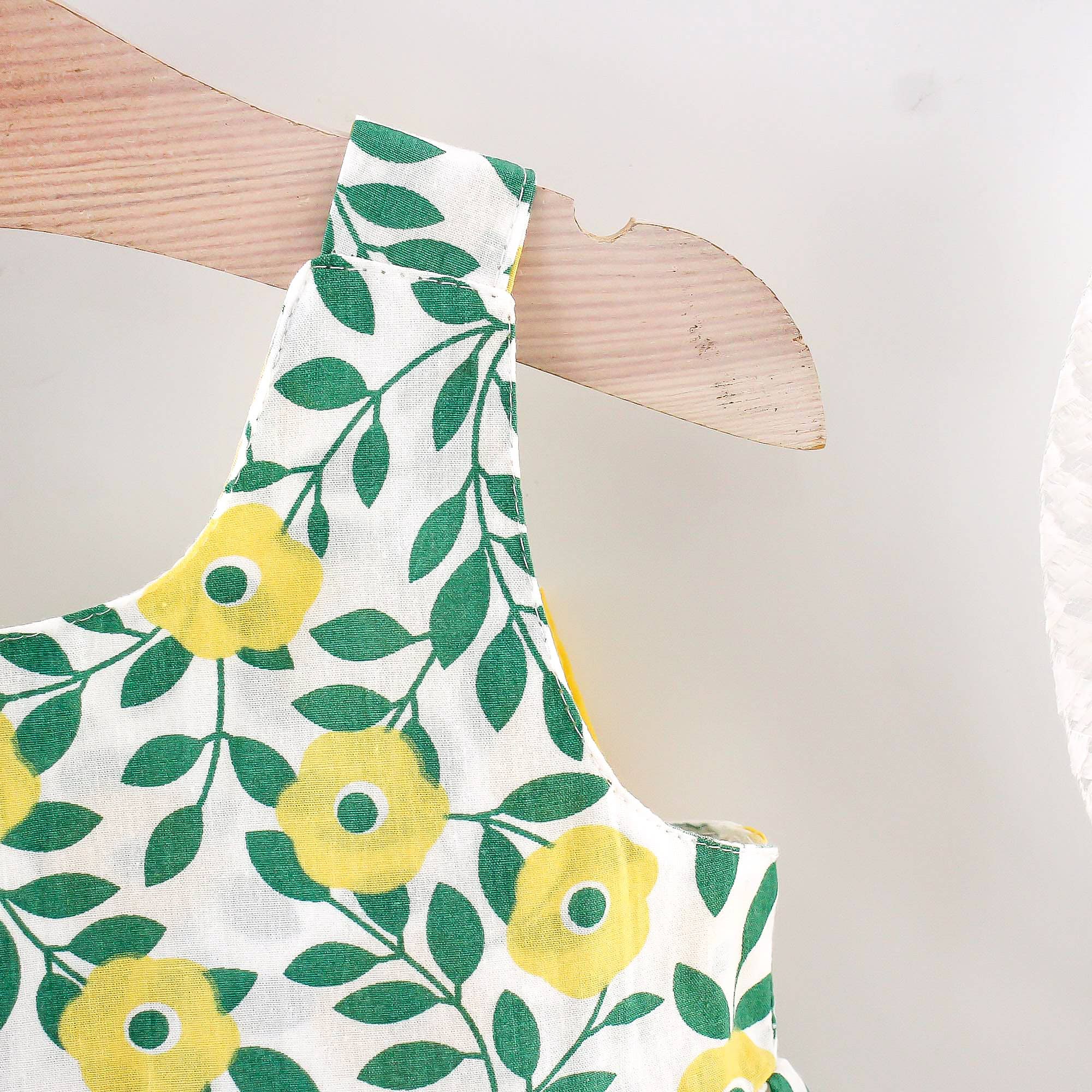 2pcs Floral Print Bowknot Sleeveless Baby Dress - Image 12
