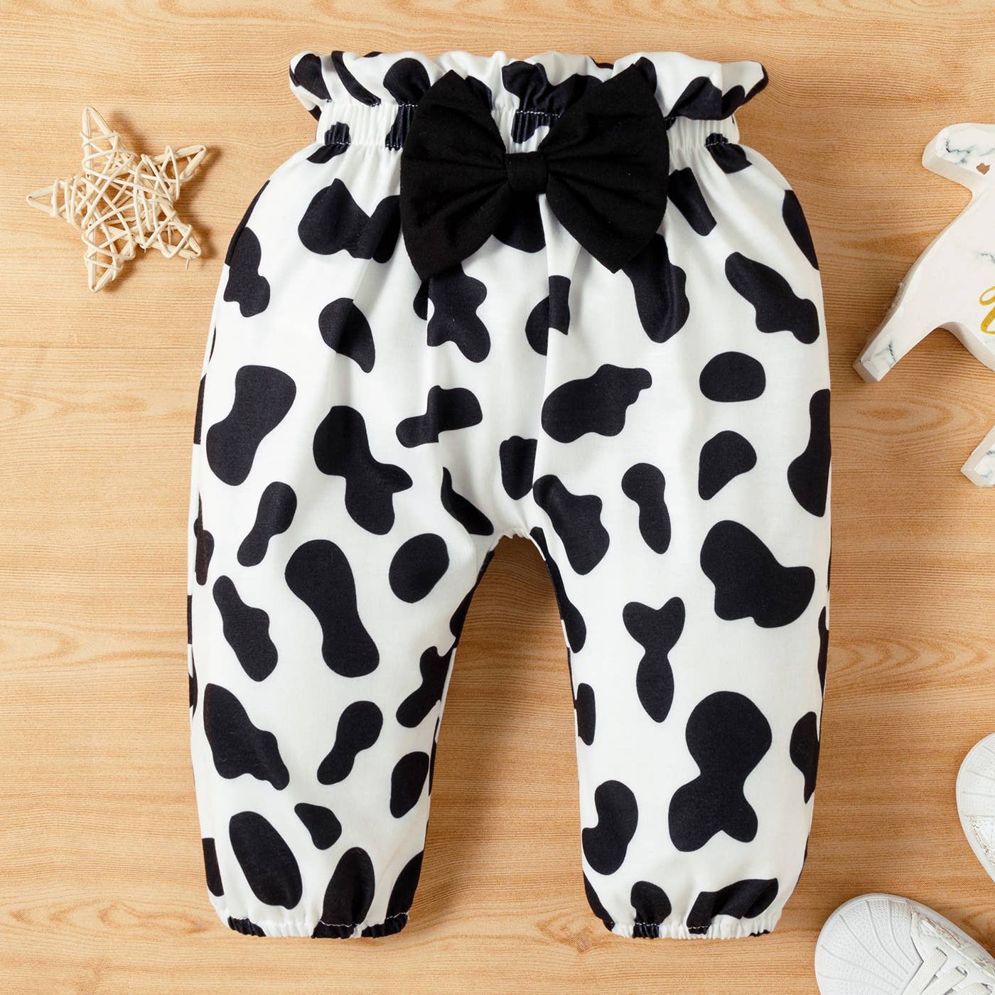 3pcs Baby Girl and Cow Print White Romper and Trousers Set - Image 10