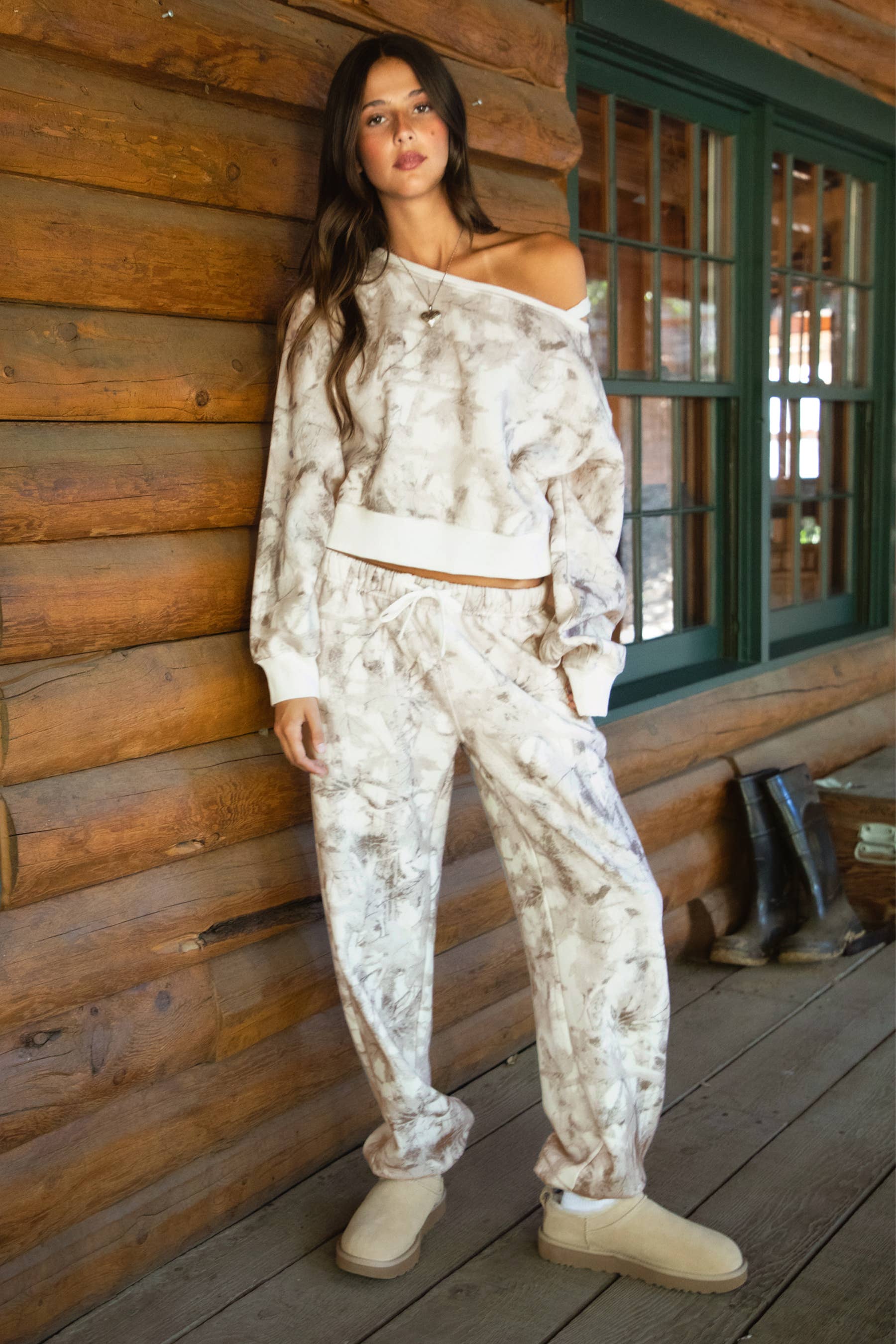 AVERY Light Woodland Camo Off The Shoulder Fleece Sweatshirt - Image 3