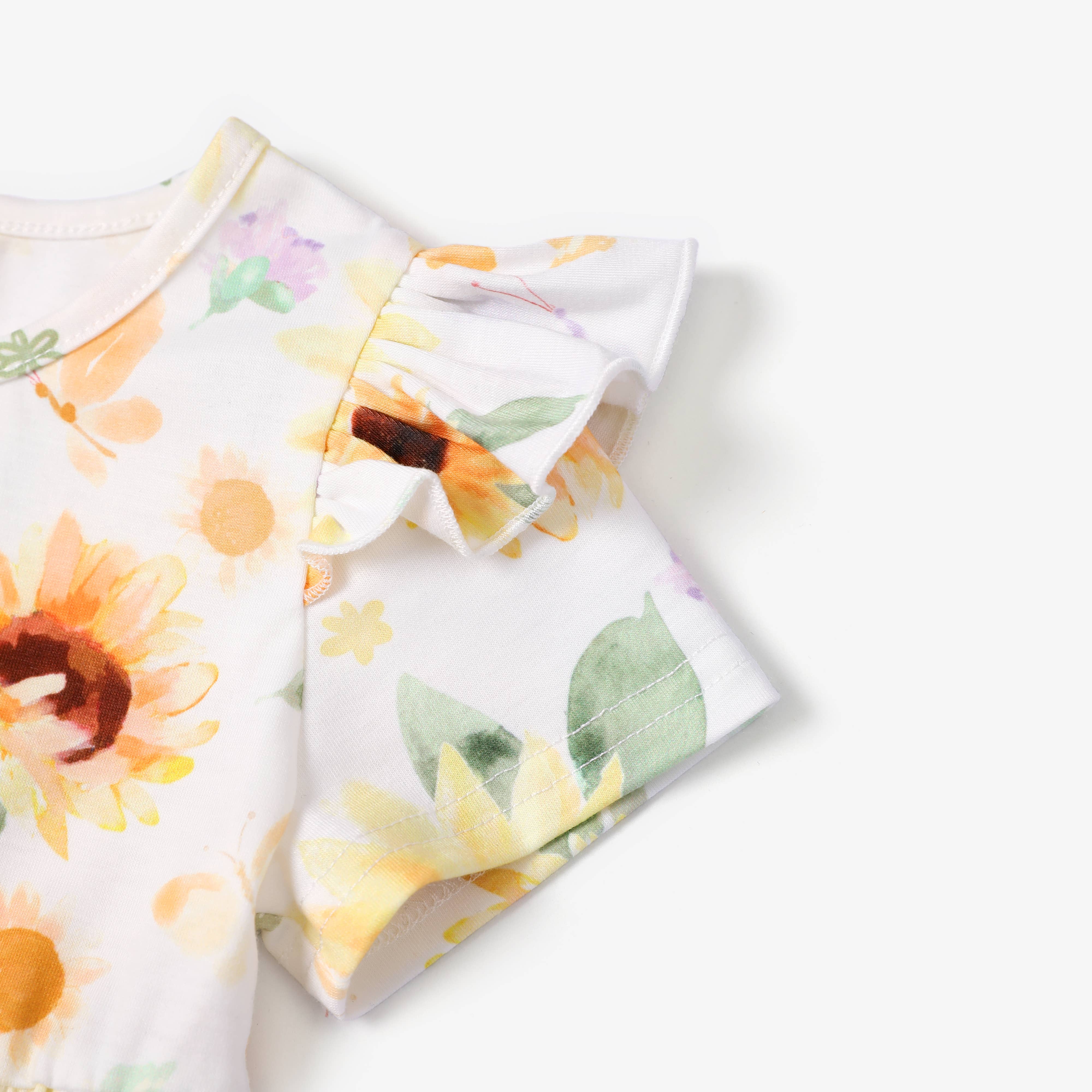 Baby Girl 3pcs Floral Top and Denim Jeans with Headband Set - Image 7