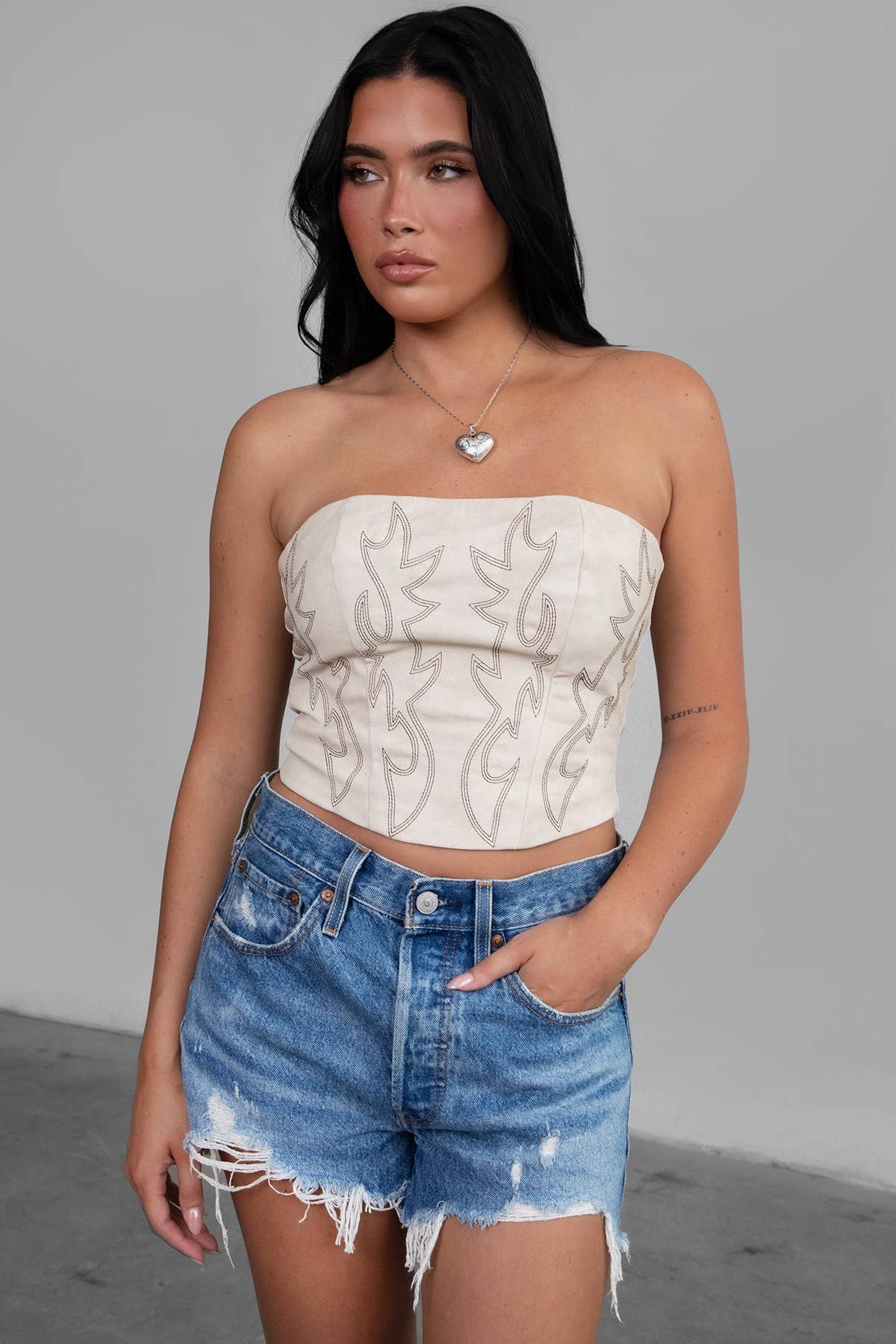 BECKEE Vegan Leather Embroidered Western Corset Top - Image 20