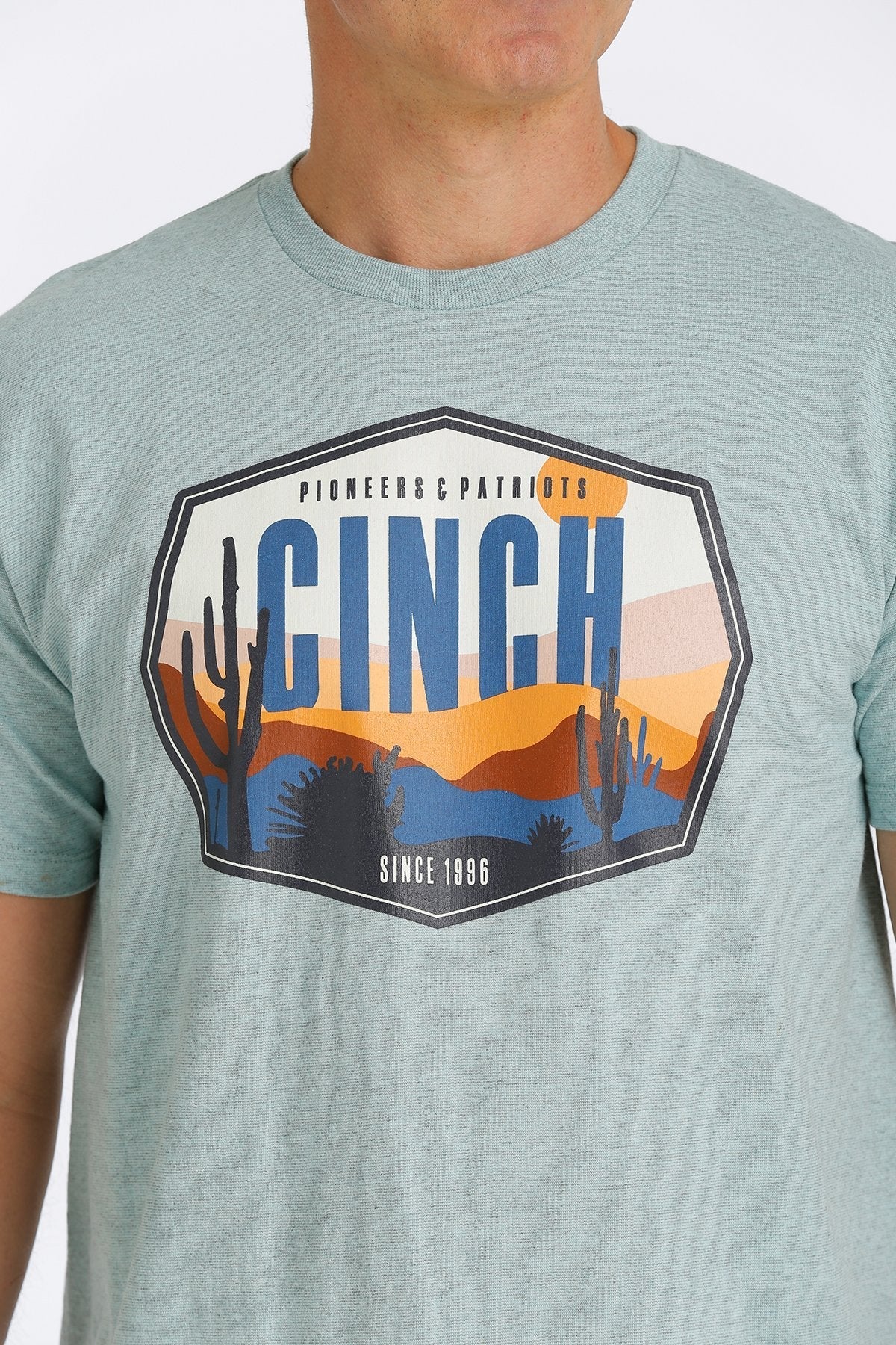 CINCH MEN'S CINCH PIONEERS AND PATRIOTS TEE - LIGHT GREEN STYLE MTT1690496 - Image 2