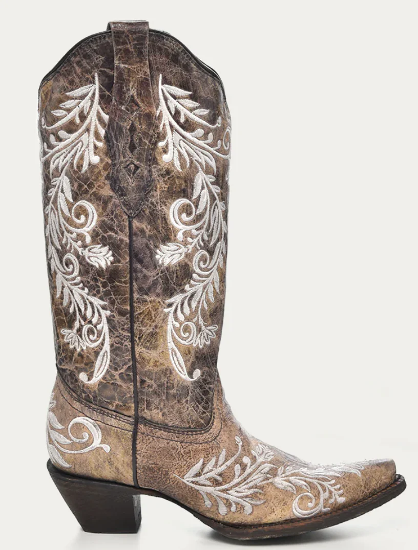 Corral Floral Embroidery Glow in the Dark Style A3753 - Image 10