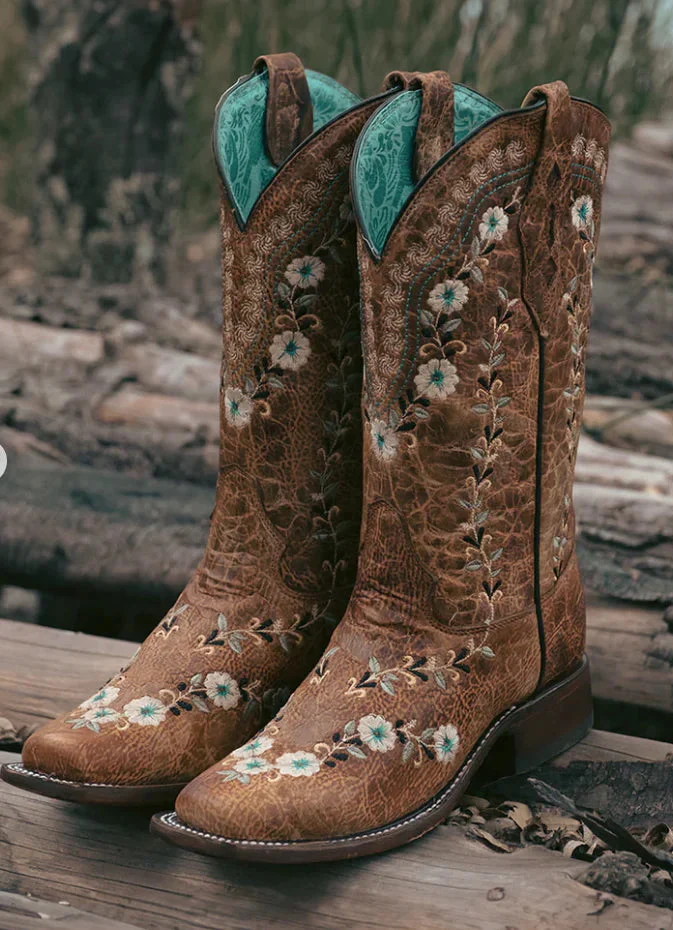 CORRAL LADIES FLORAL EMBROIDERY SQUARE TOE GLOW IN THE DARK BOOTS STYLE A4398 - Image 3