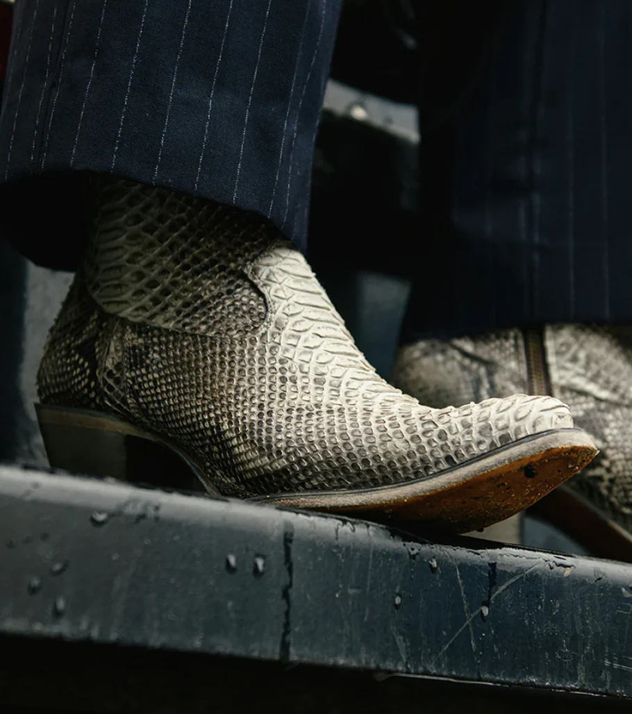 CORRAL LADIES SHORTIE PYTHON ZIP BOOTS STYLE A4319 - Image 2