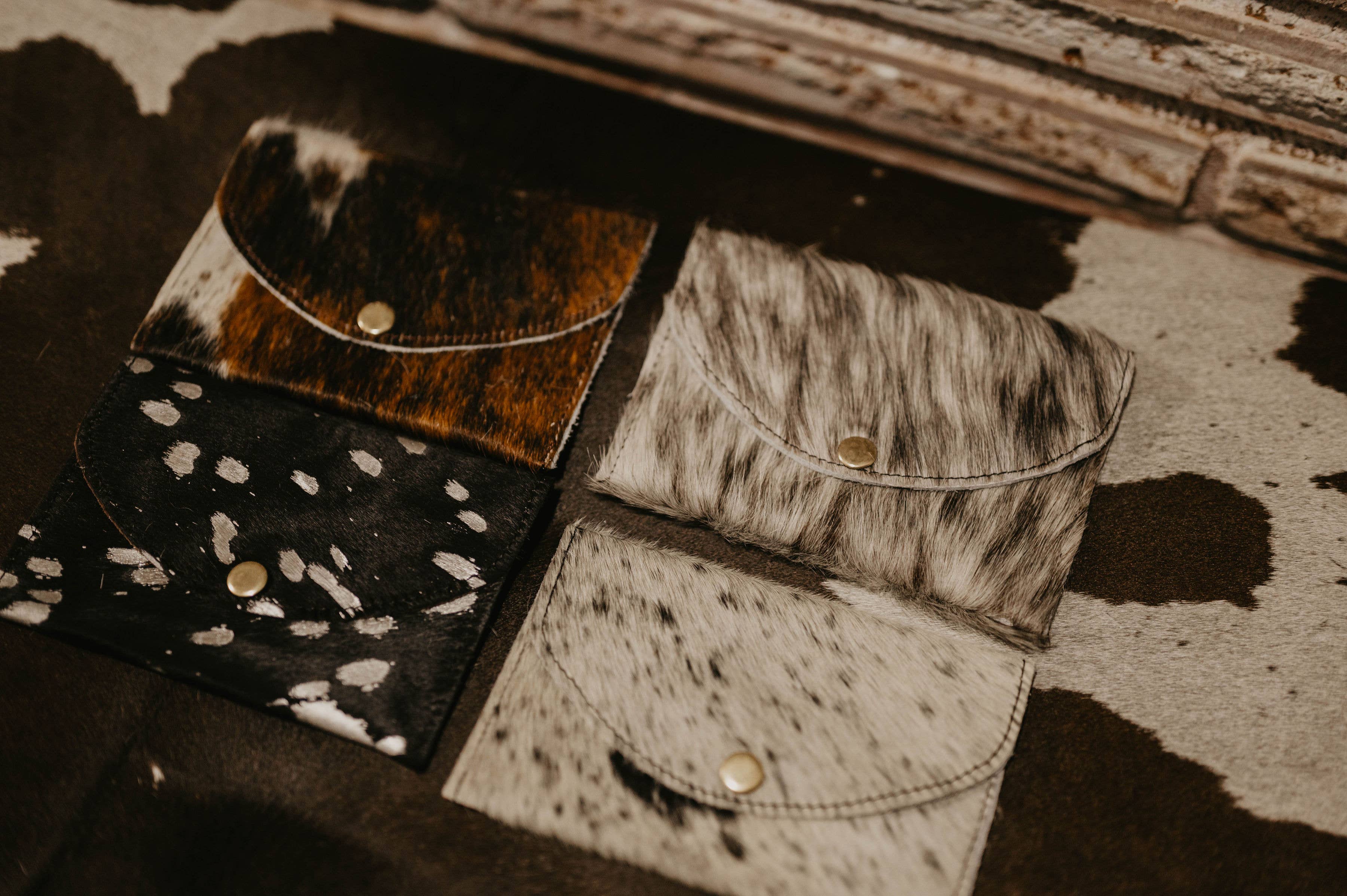 Cowhide and leather business card holder - Image 2