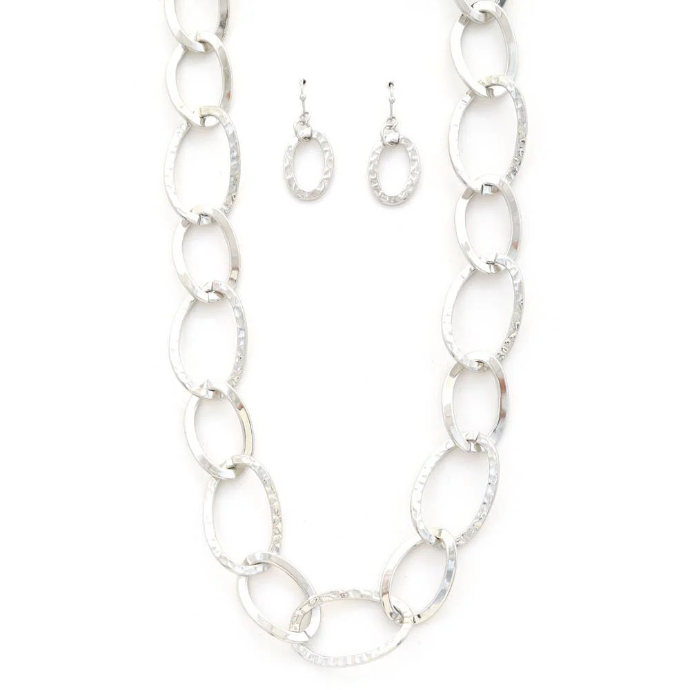 HAMMERED METAL OVAL LINK NECKLACE TNE-1879 - Image 2