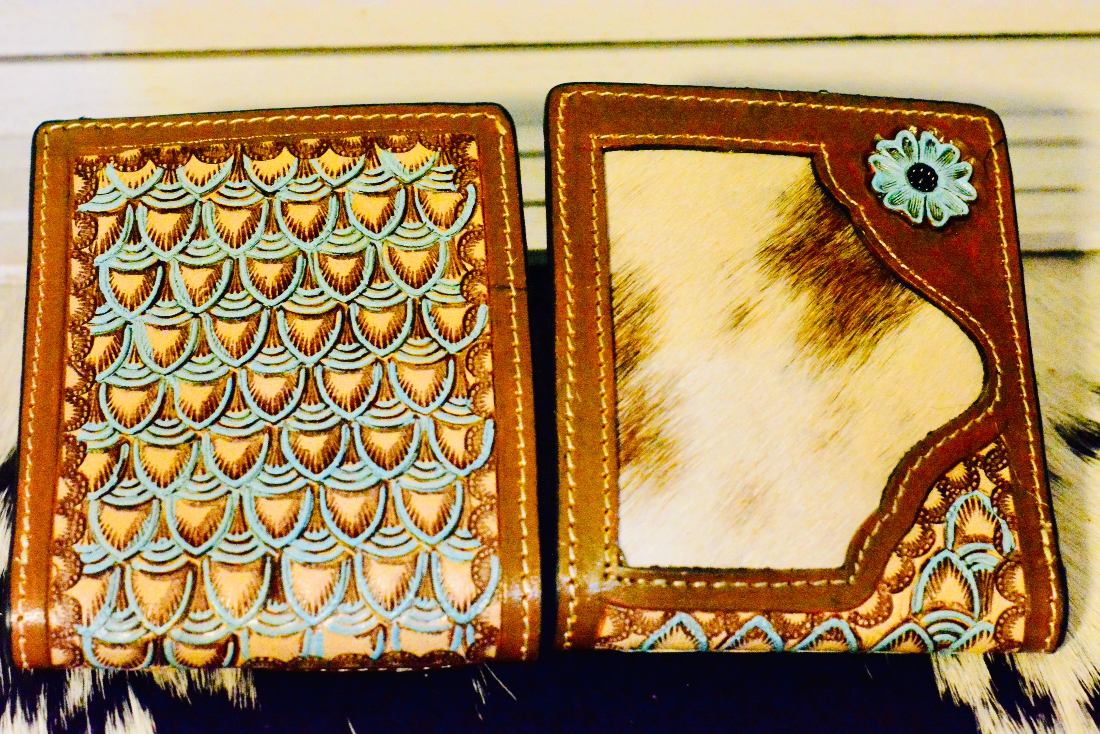 Handcrafted Cowhide & Tooled Leather Wallets - Image 5
