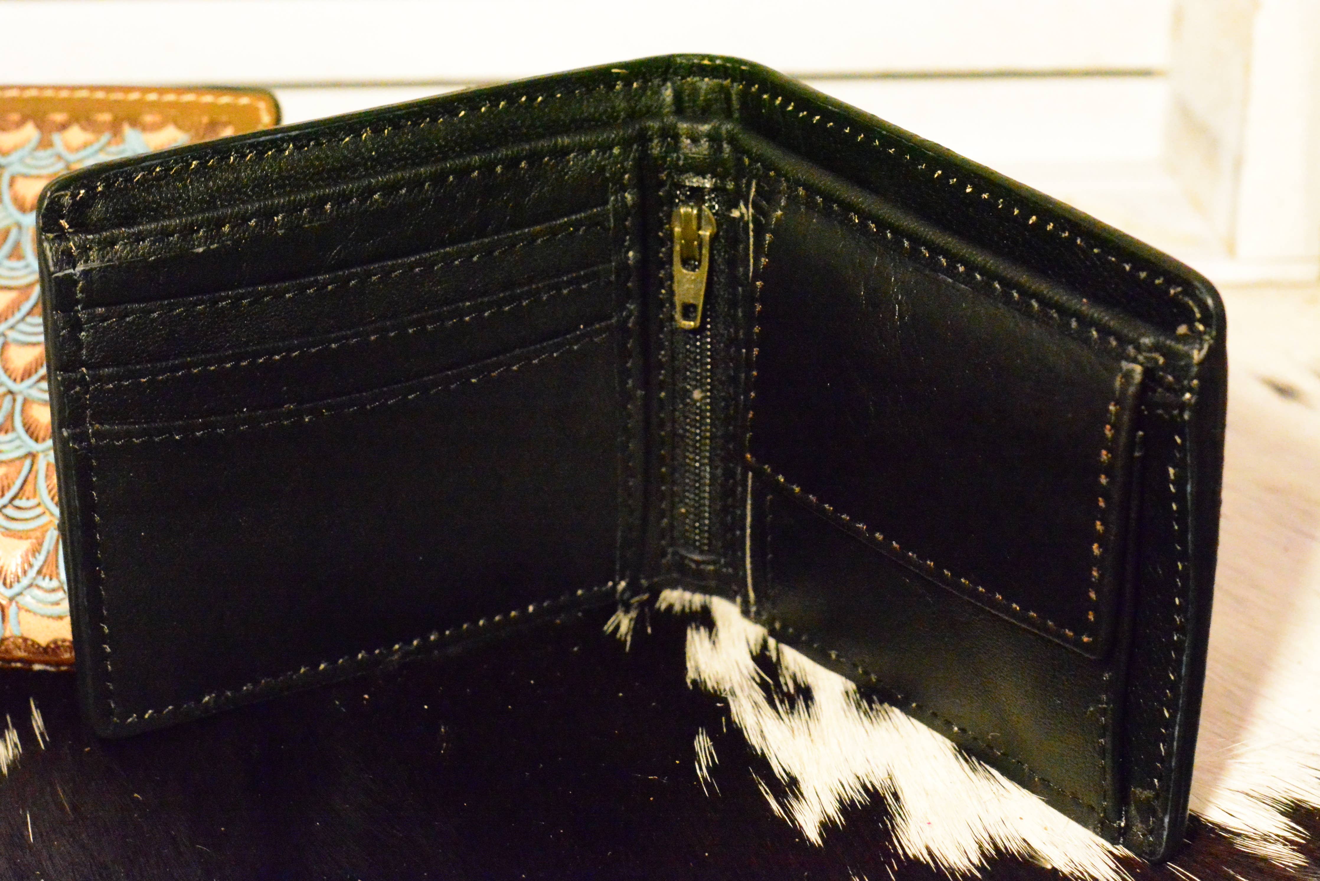 Handcrafted Cowhide & Tooled Leather Wallets - Image 6