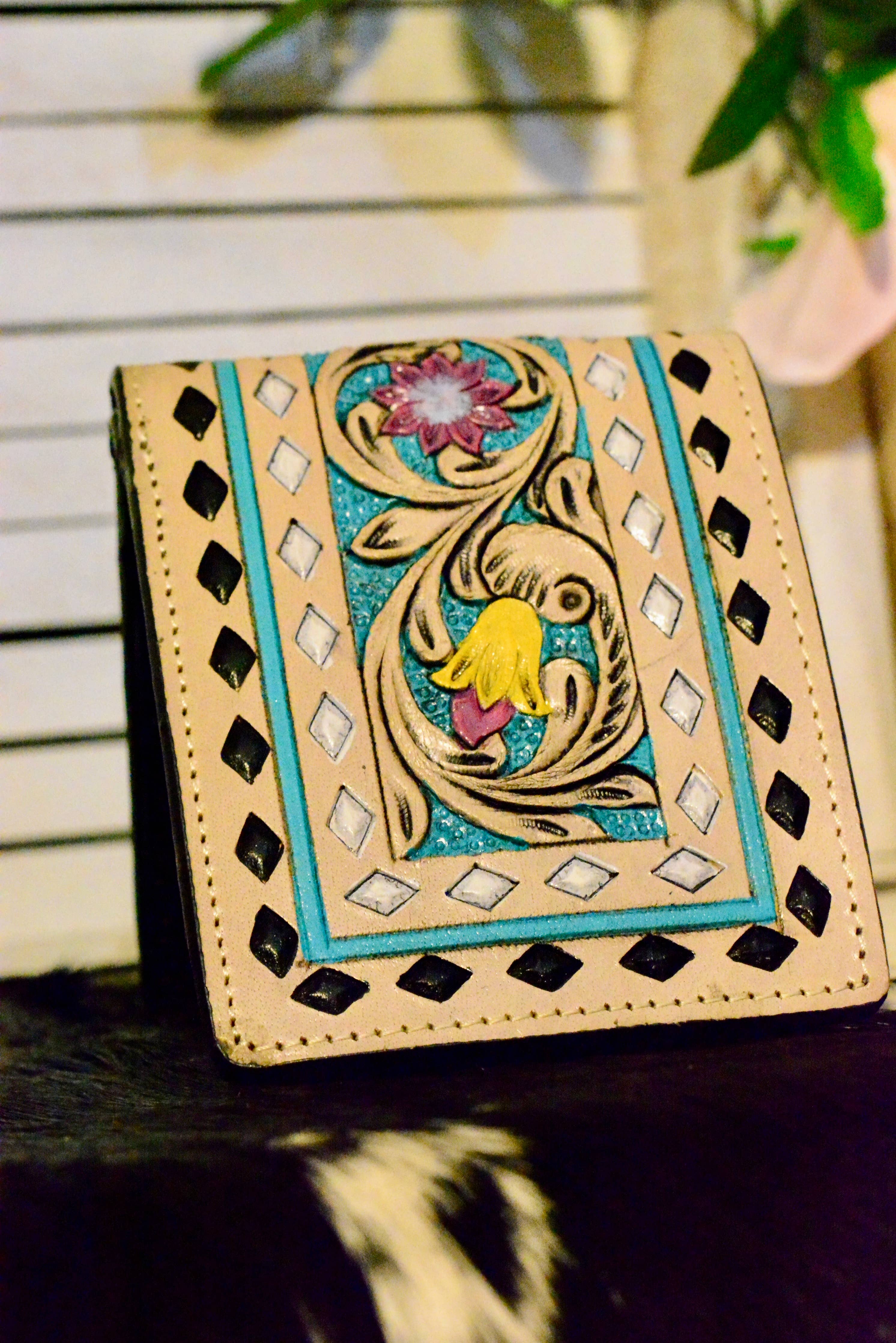 Handcrafted Cowhide & Tooled Leather Wallets - Image 9