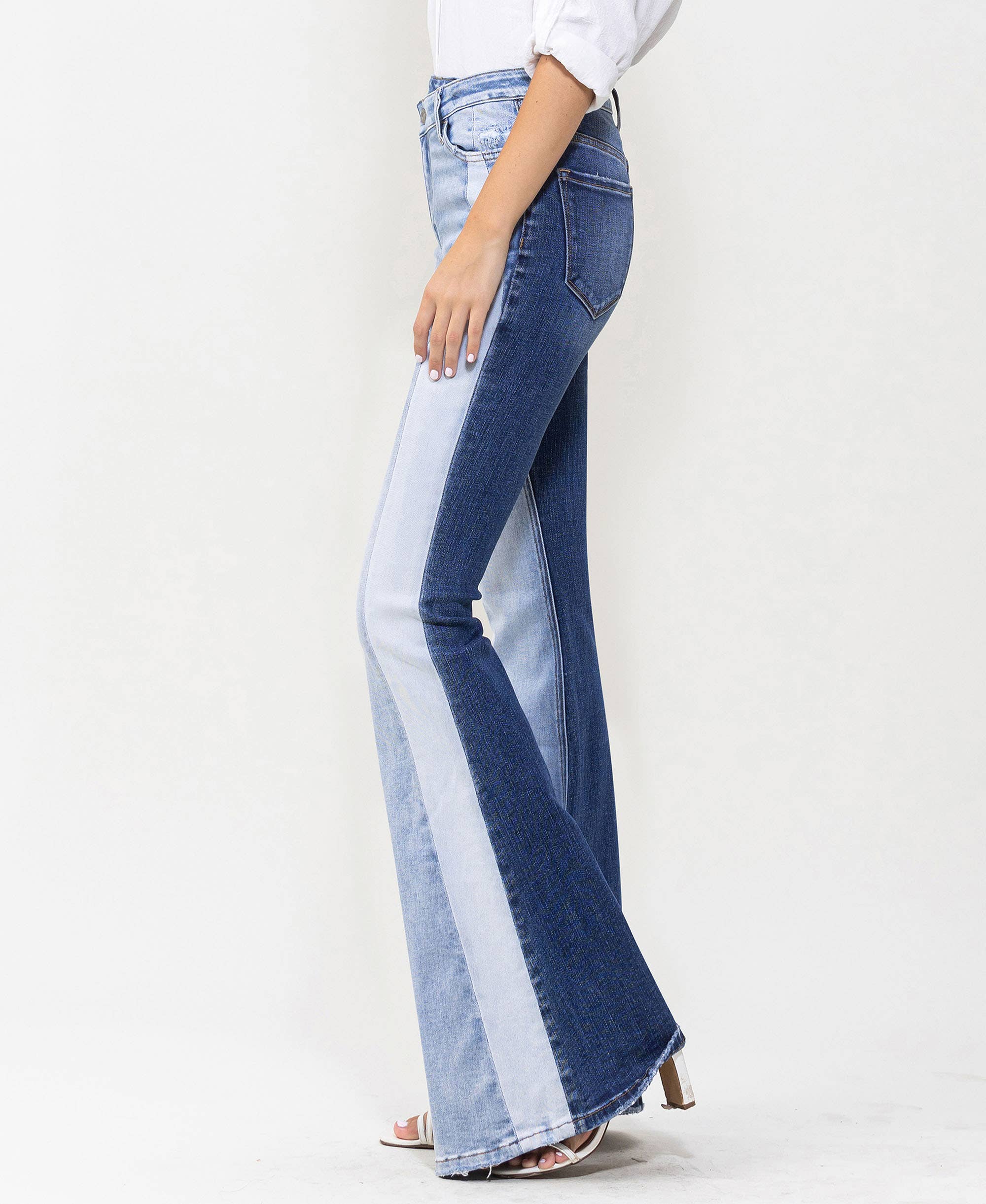 HIGH RISE COLOR BLOCK SUPER FLARE JEANS T5740A - Image 2