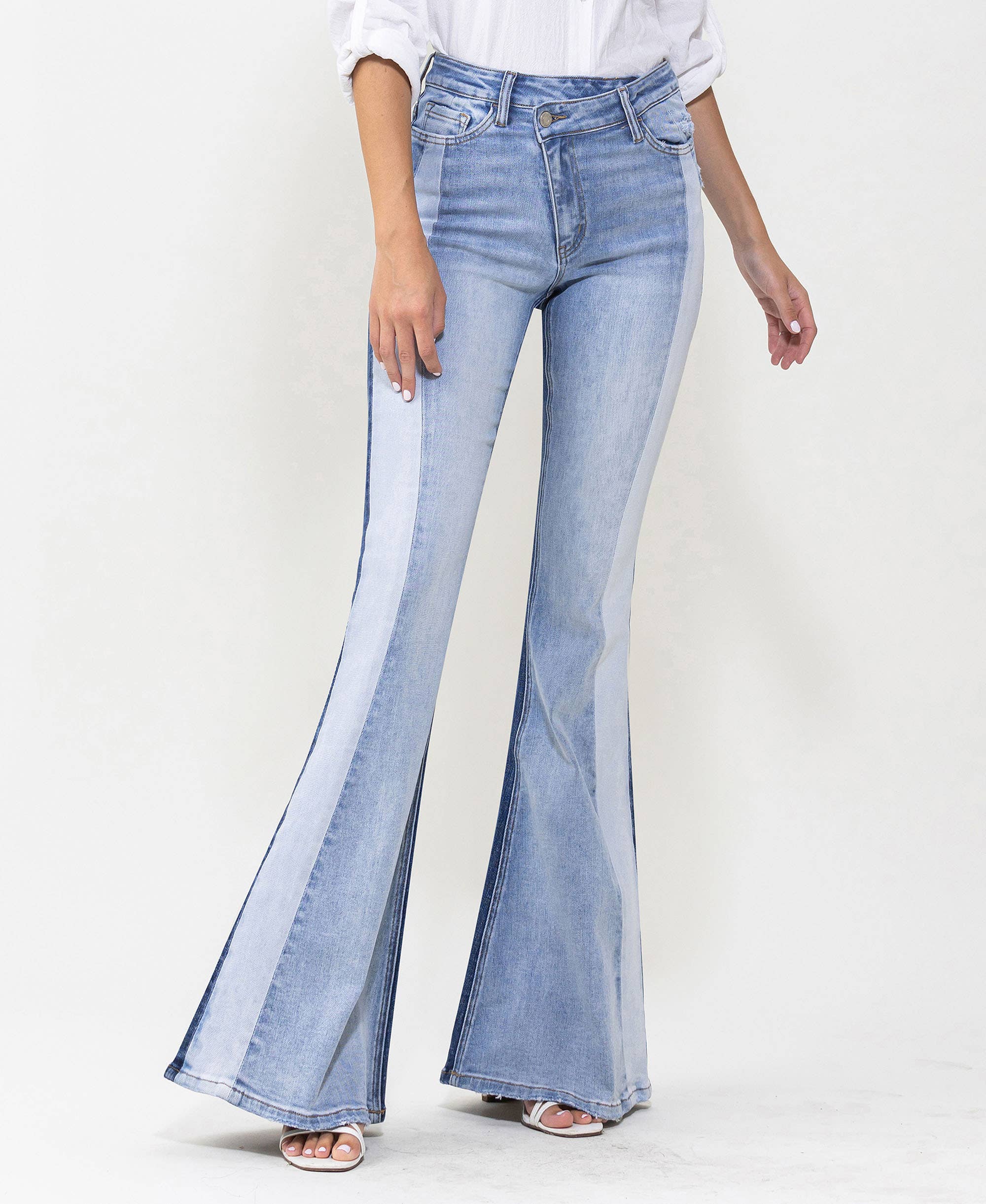 HIGH RISE COLOR BLOCK SUPER FLARE JEANS T5740A - Image 3