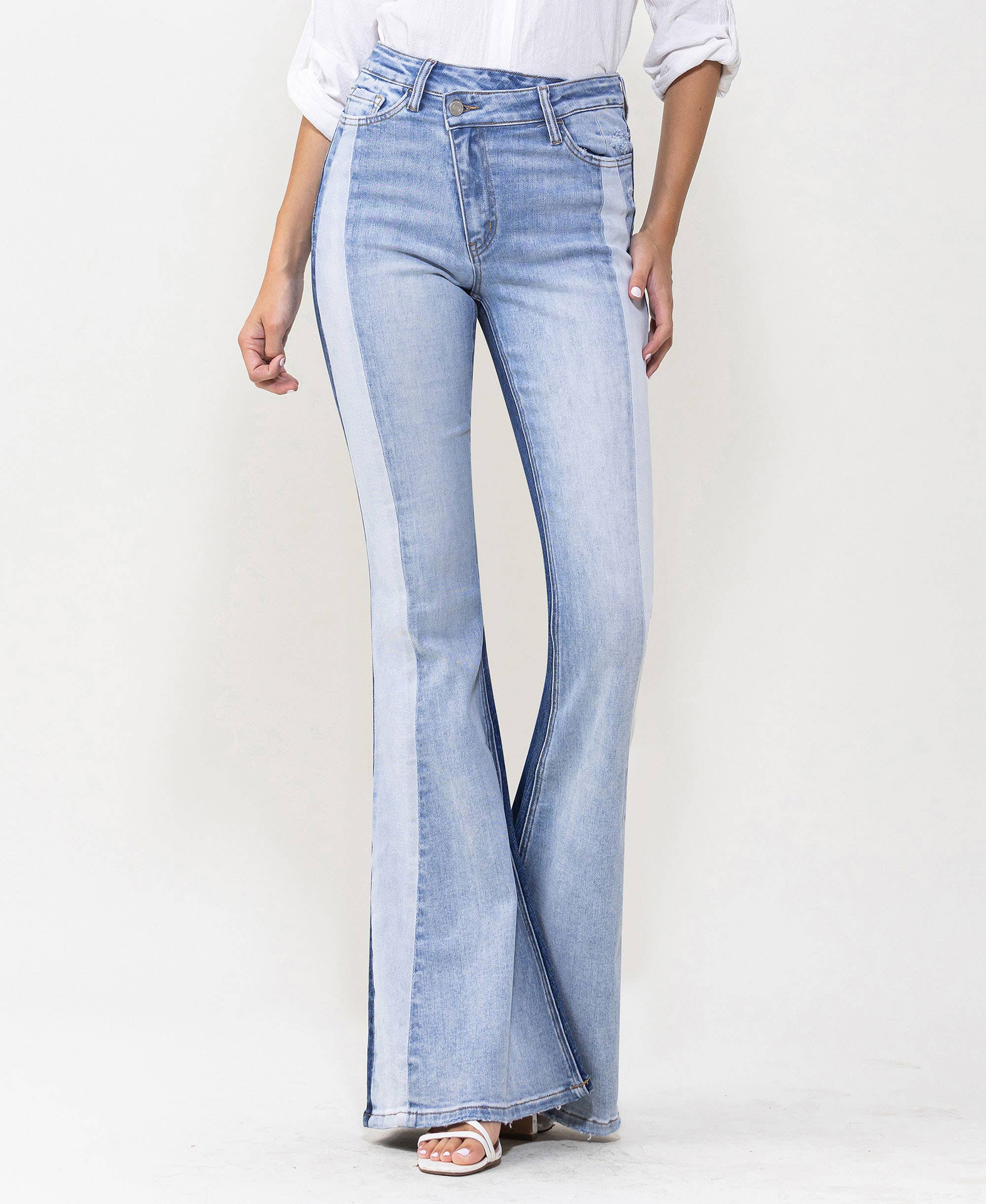 HIGH RISE COLOR BLOCK SUPER FLARE JEANS T5740A - Image 4