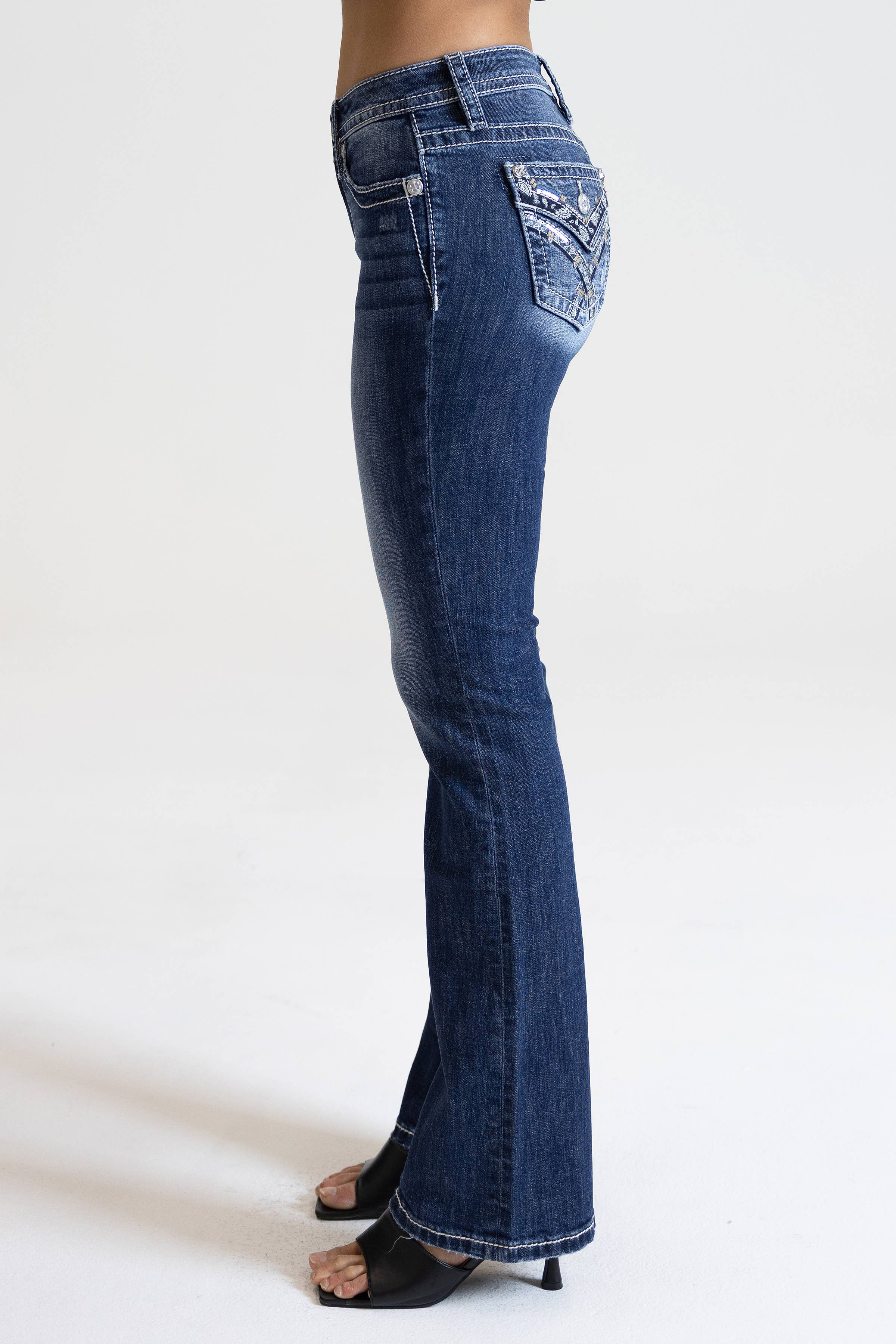 M3444B120S- 30"mid rise bootcut jeans - Image 2