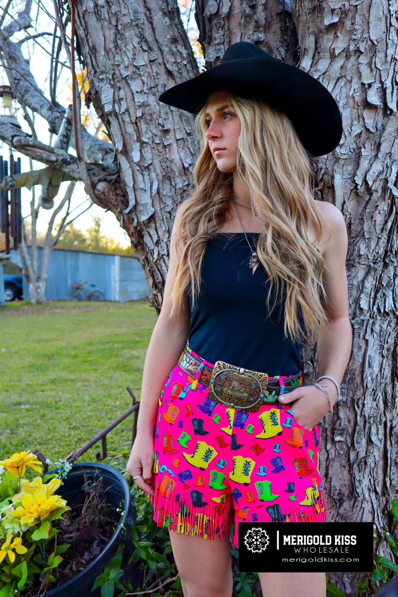 MK302 Cowgirl Boogie Fringe Shorts - Pink - Image 10