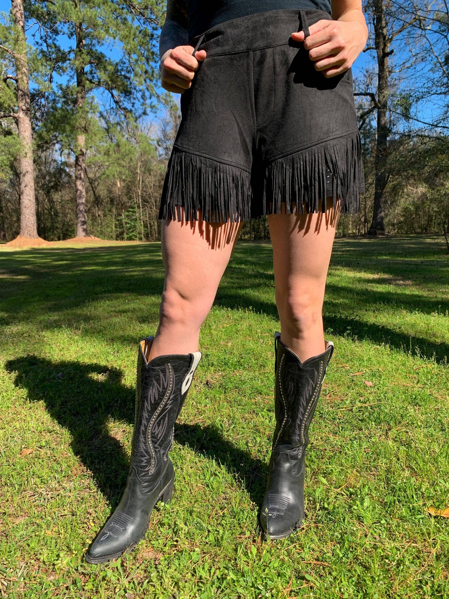 MK313 Dixie Rhinestone Embellished Fringe Shorts - Black - Image 7