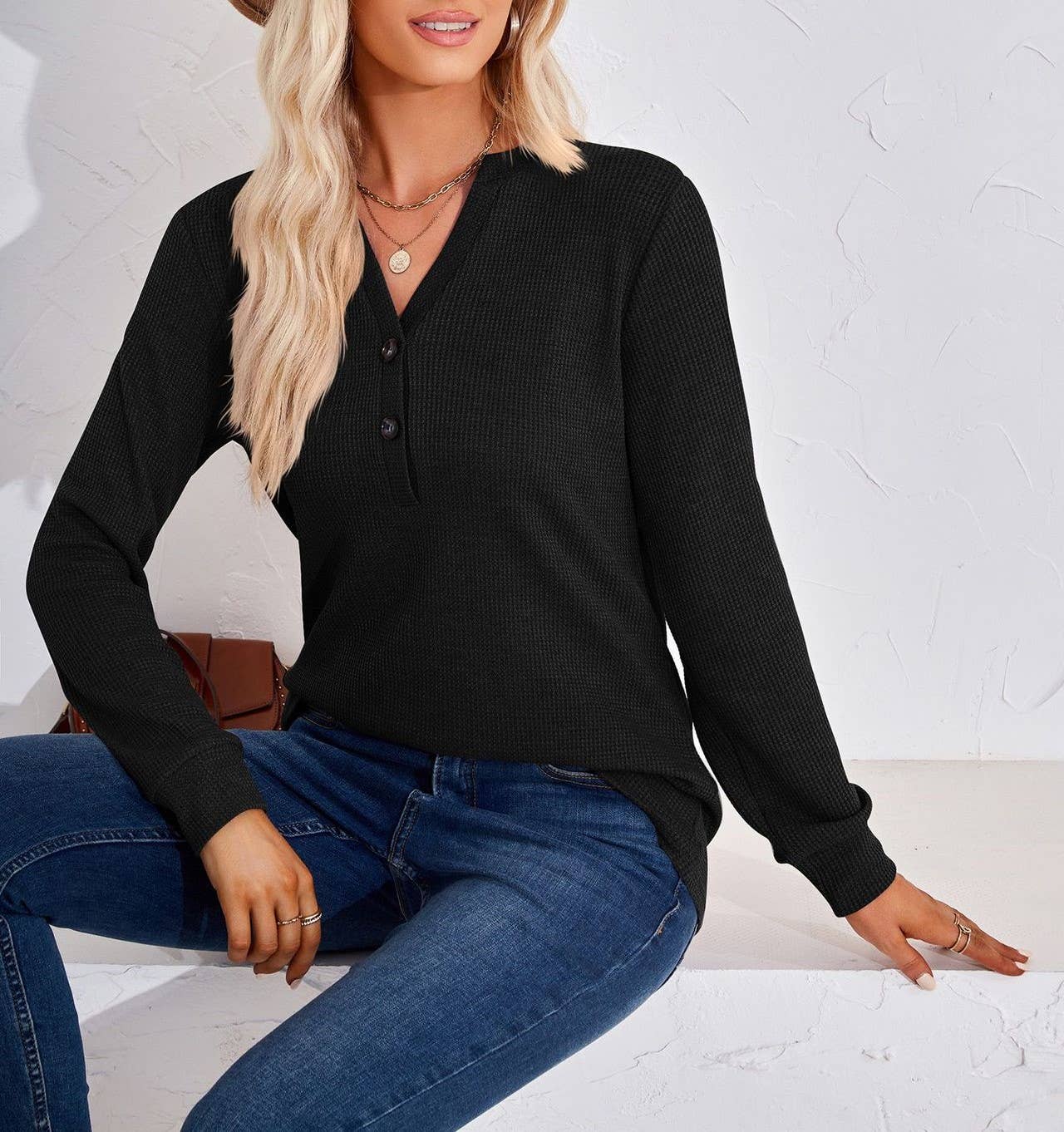 New solid color V-neck button solid color baggy top - Image 15