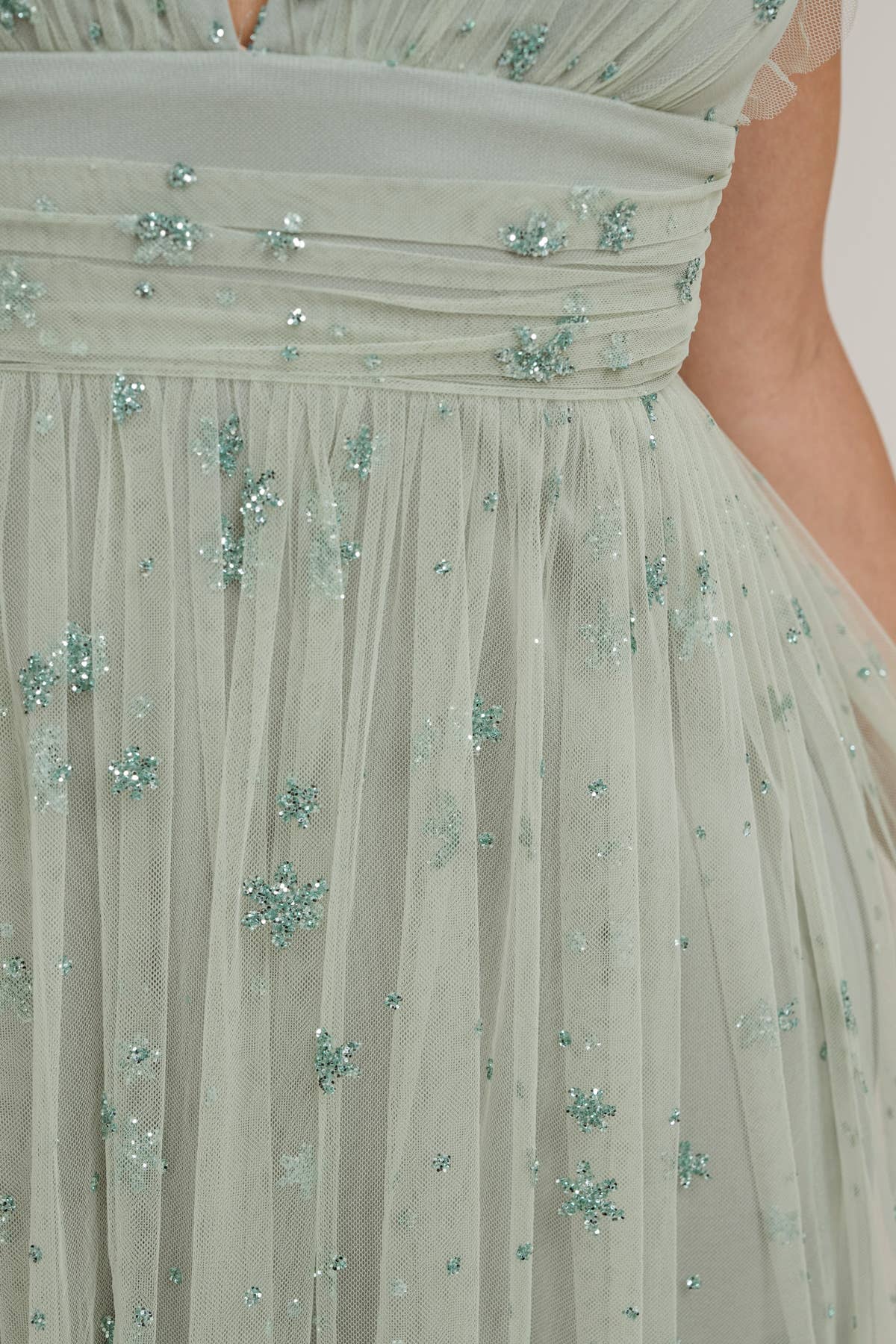 OUR BEST SELLING STAR SEQUIN MAXI IN MIDI VERSION - Image 8
