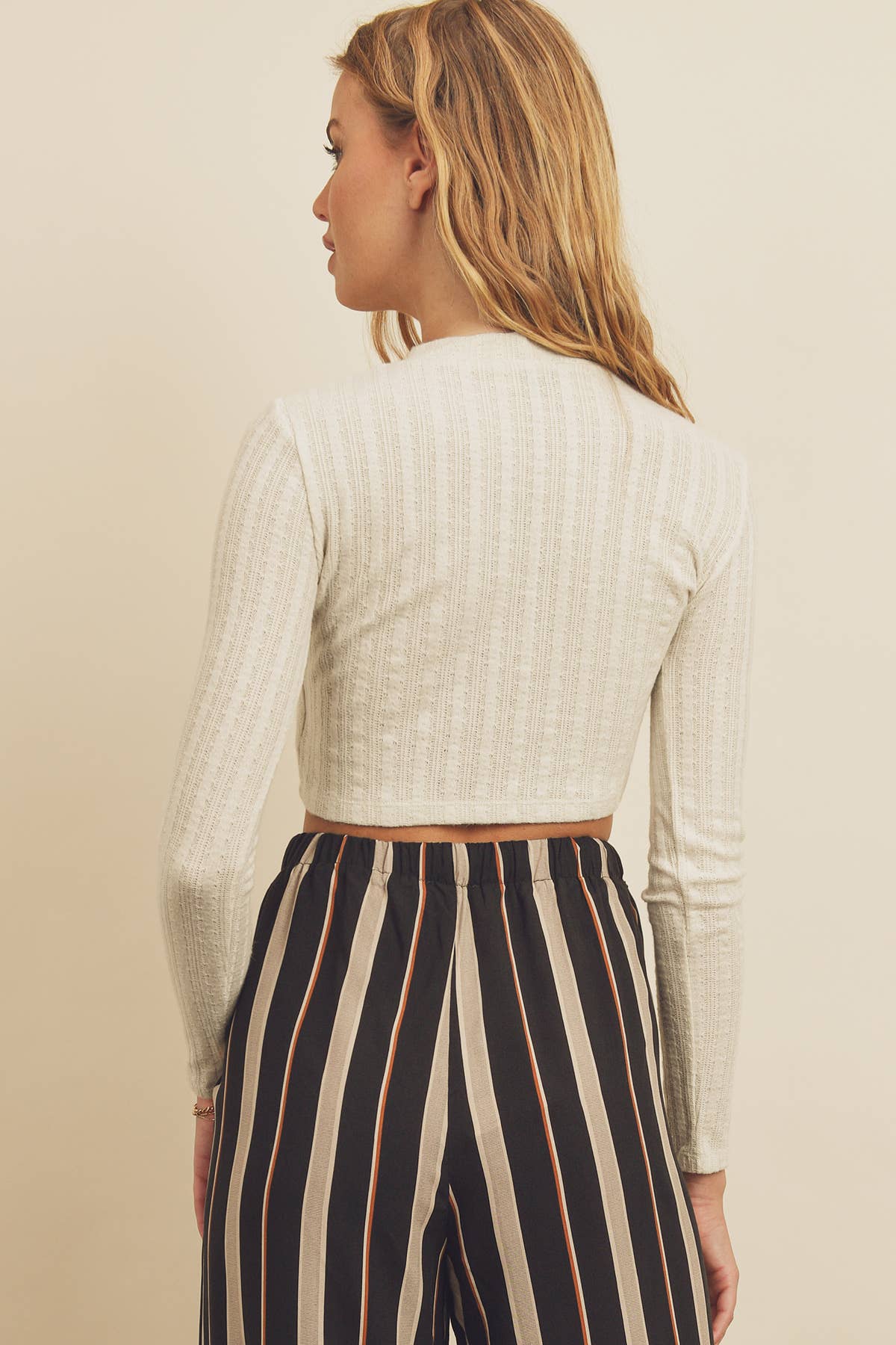 Soft Knit Cropped Top - Image 17