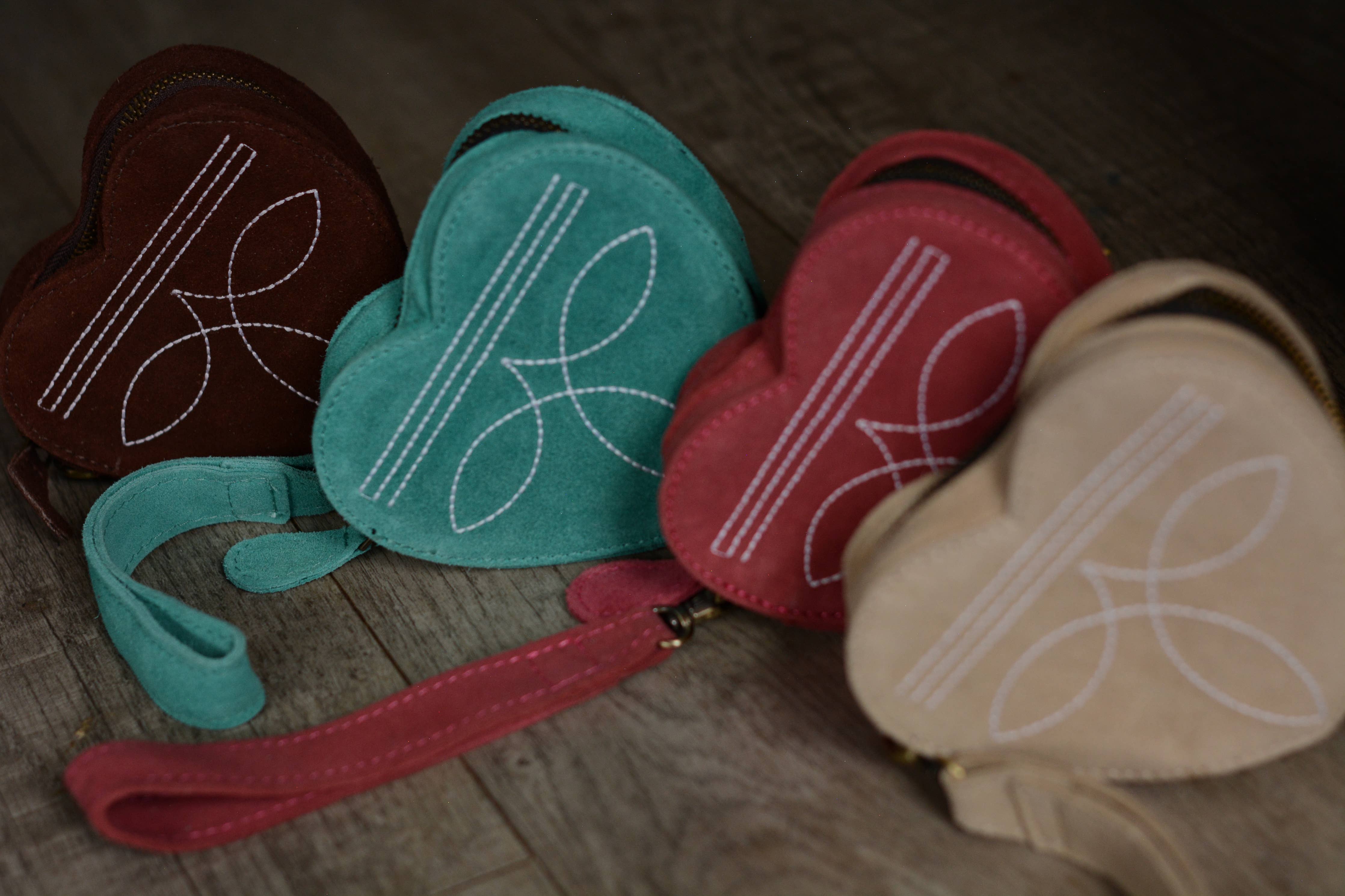 The Heartline Case - Image 11