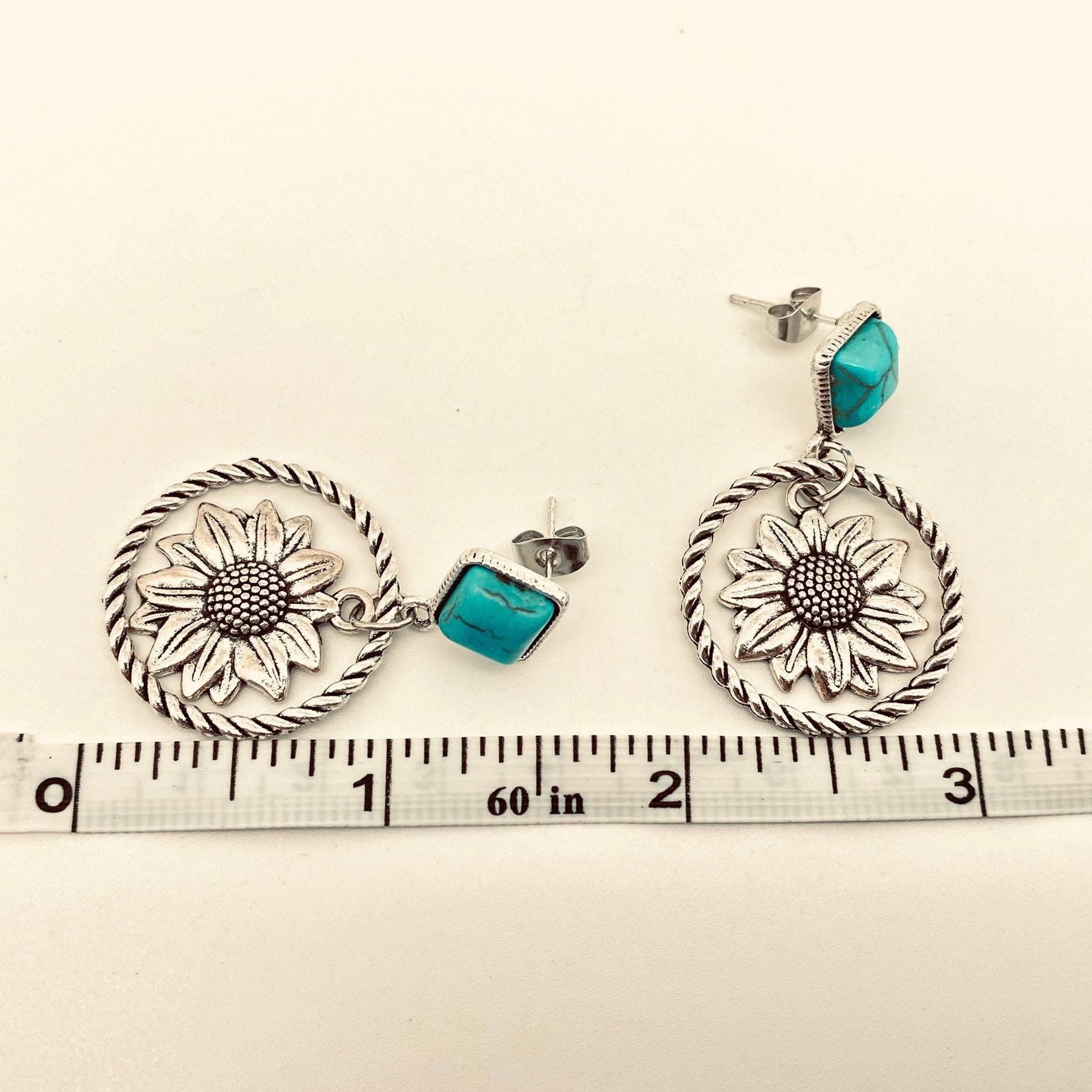 Western Style Sunflower Pendant Post Earrings - WJ - Image 5