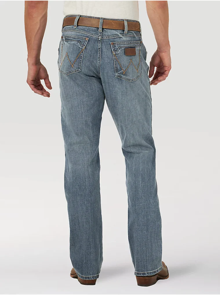 WRANGLER MEN'S RETRO RELAXED FIT BOOTCUT JEAN IN GREELEY STYLE WRT20GL - Image 3